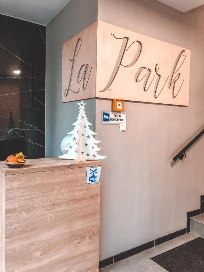 La Park Aparthotel Kudowa Zdroj Exterior photo